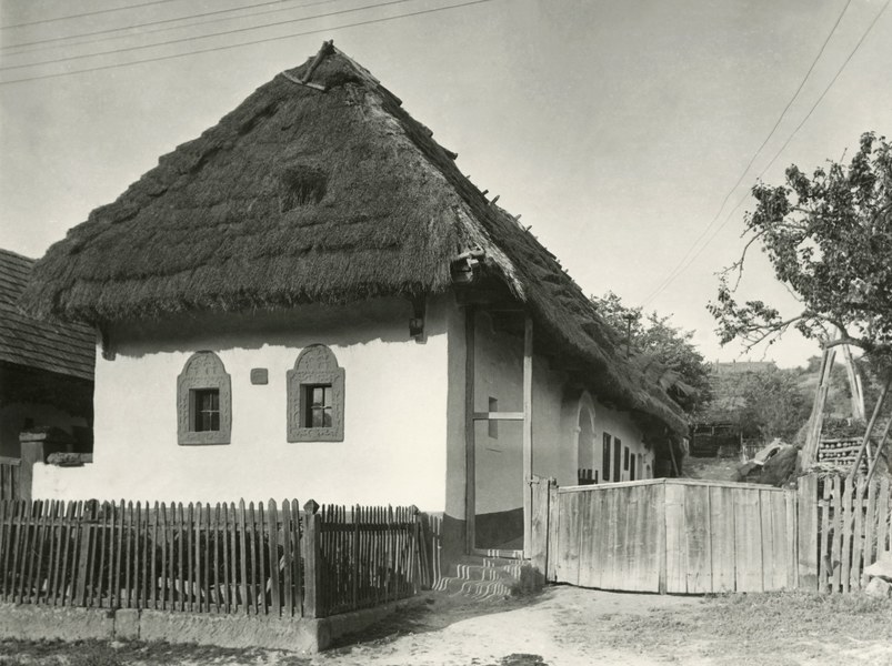 Obytný dom v Ladzanoch 001-01