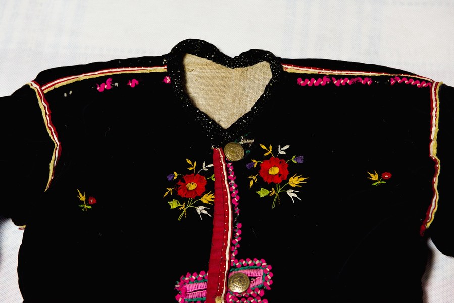 Ženský kabátik z Važca 004-03