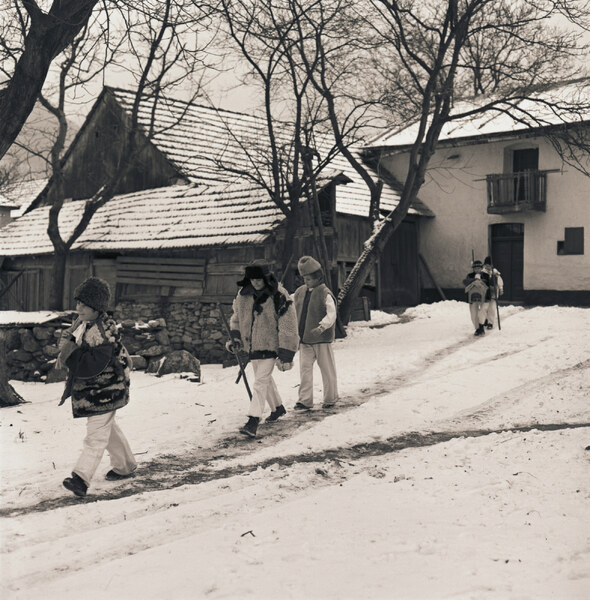 Chodenie s betlehemom v Selci 002-04