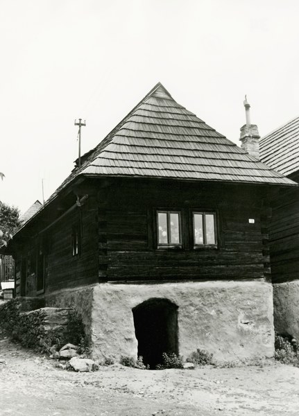 Obytný dom v Lome nad Rimavicou 001-01