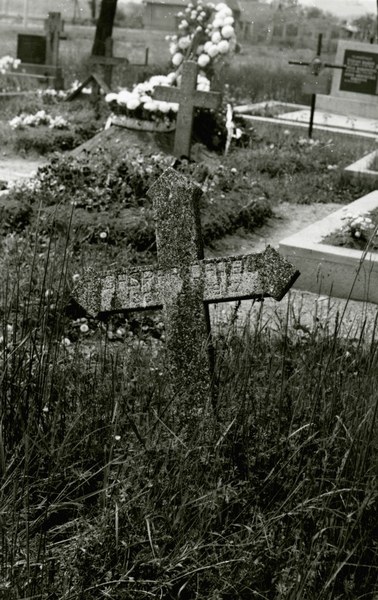 Náhrobný kríž v Liptovskej Teplej 006-01