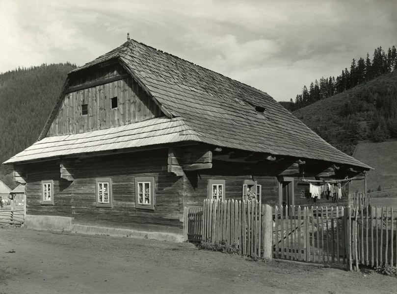 Obytný dom vo Vyšnej Boci 002-01