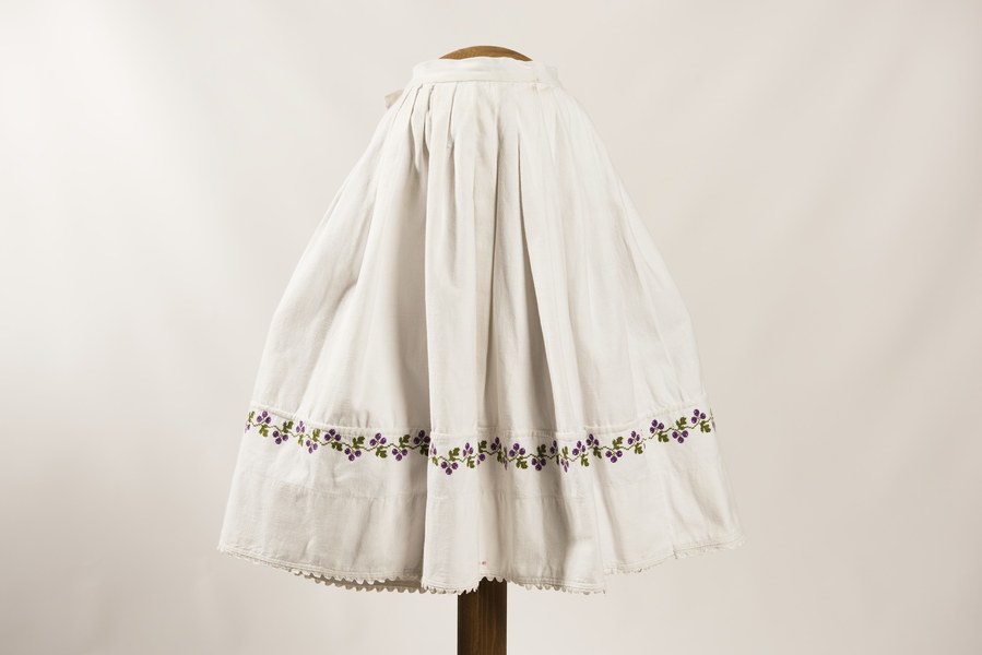 Ženská sukňa z Prenčova 001-01