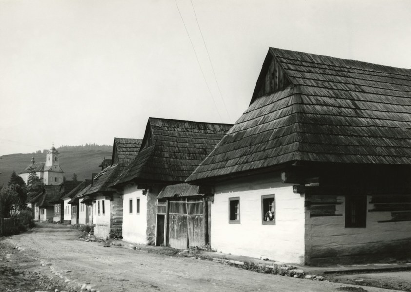 Obytné domy v Ludrovej 001-01