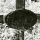 Náhrobný kríž v Smrečanoch 001-02