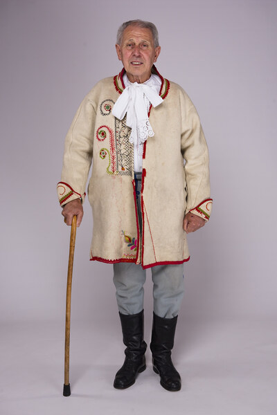 Mužský sviatočný odev z Krakovian 002-01