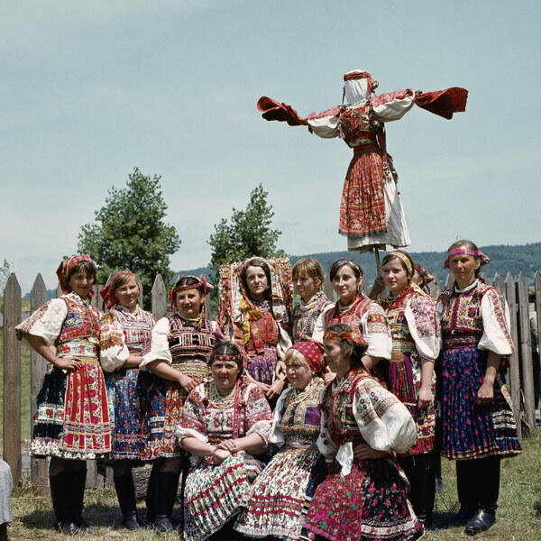 Vynášanie Kyseľa vo Veľkom Lome 001-02